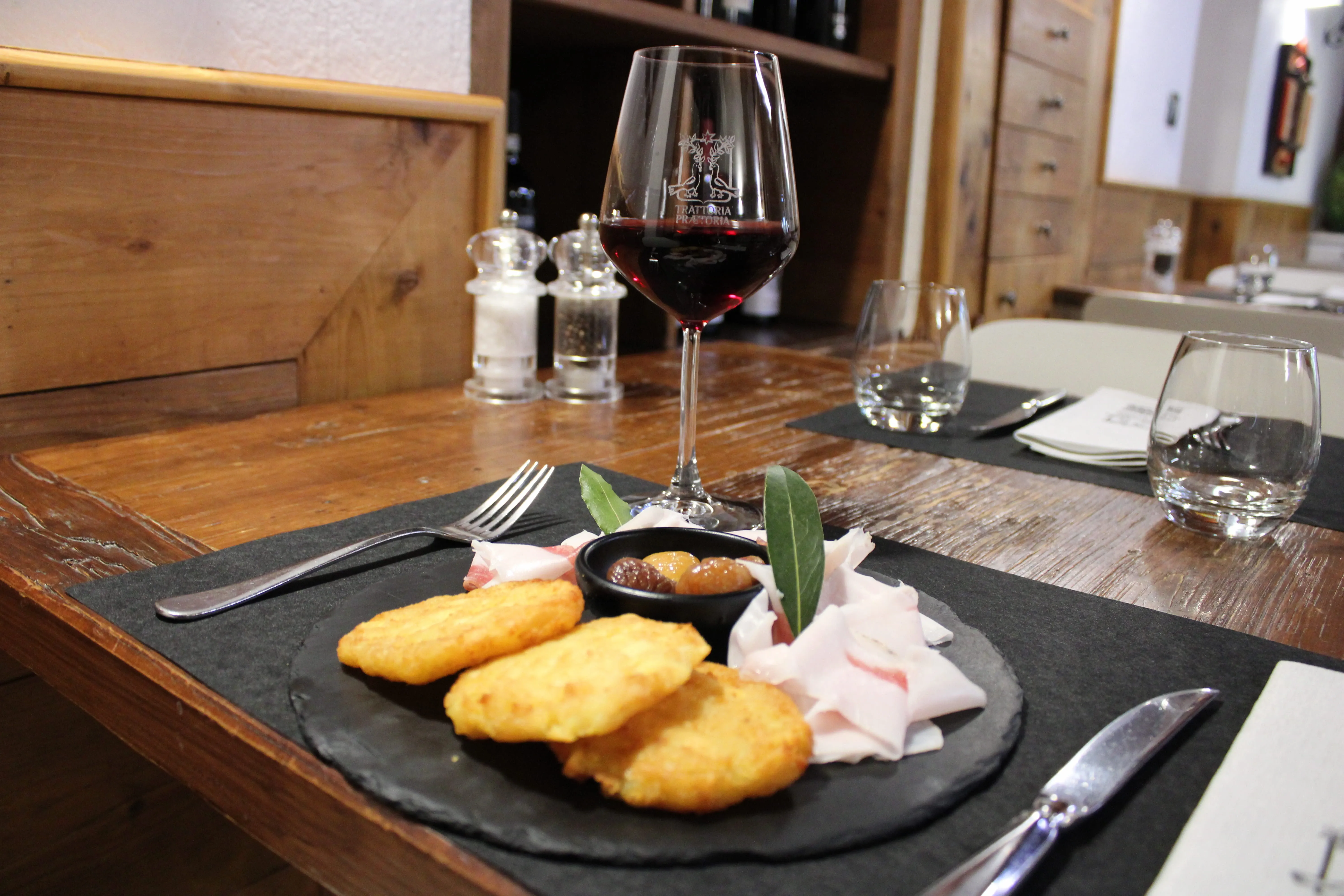 Piatto tradizionale impiattato